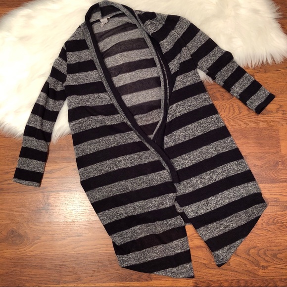 Sweaters - R2d Striped open sweater light weight Sz S